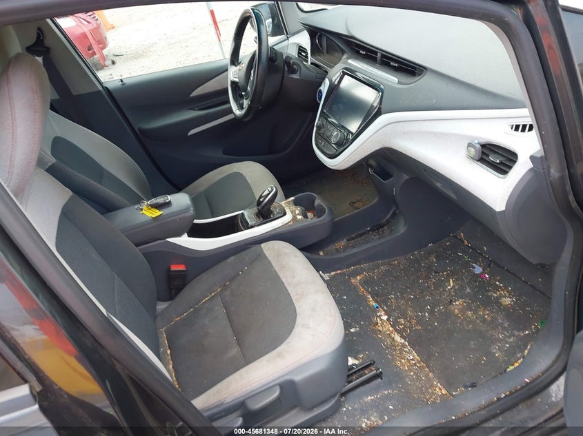 2021 Chevrolet Bolt euv VIN 1G1FY6S07M4104012 IAAI salvage auction — FRONT END, Clear Claim Paid (Wisconsin), sold $4,450 on 2026-07-25 (photo 5)