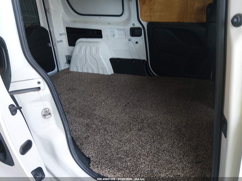 2015 Ram Promaster city VIN ZFBERFAT8F6A28048 IAAI salvage auction — NORMAL WEAR, Salvage Title, sold $1,325 on 2026-08-12 (photo 8)