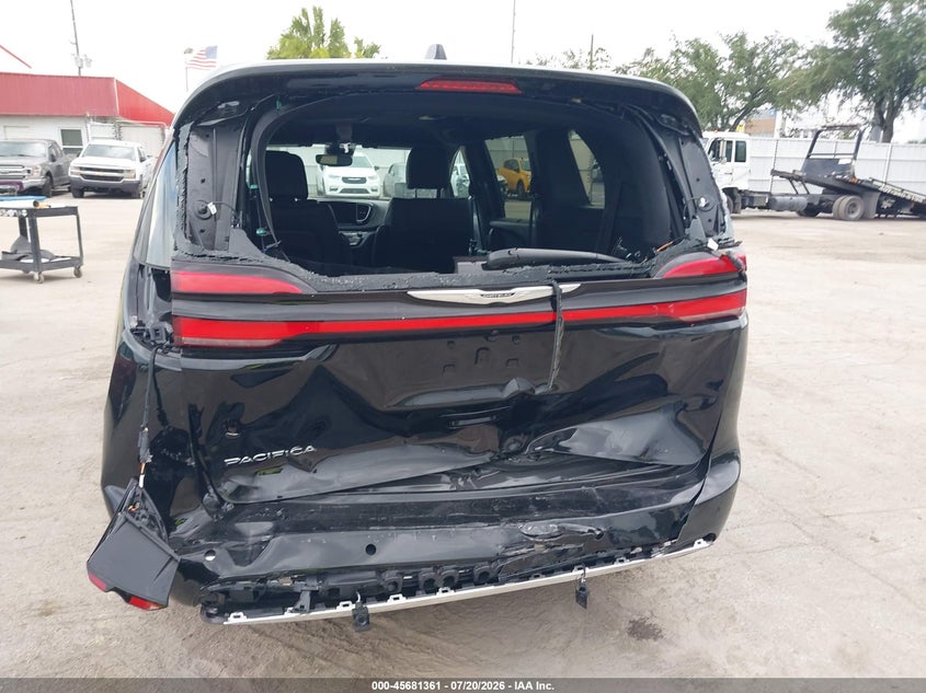 2026 Chrysler Pacifica VIN 2C4RC1BG4TR160438 IAAI salvage auction — REAR END, Clear (Florida), sold $12,200 on 2026-07-29 (photo 6)