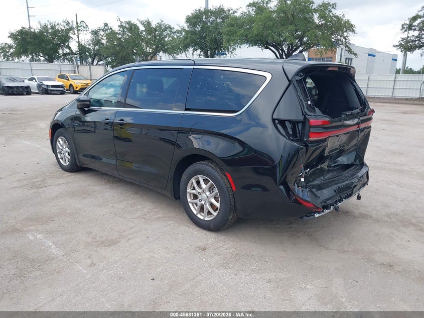 2026 Chrysler Pacifica VIN 2C4RC1BG4TR160438 IAAI salvage auction — REAR END, Clear (Florida), sold $12,200 on 2026-07-29 (photo 3)