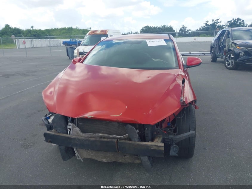 2017 Hyundai Elantra VIN KMHD84LF8HU165232 IAAI salvage auction — FRONT END, Clear (Florida), sold $775 on 2026-07-27 (photo 6)