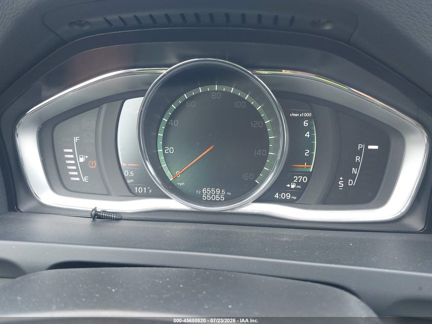 2017 Volvo V60 cross country VIN YV440MWK8H1041089 IAAI salvage auction — UNKNOWN, Salvage Title, sold $4,950 on 2026-08-24 (photo 7)