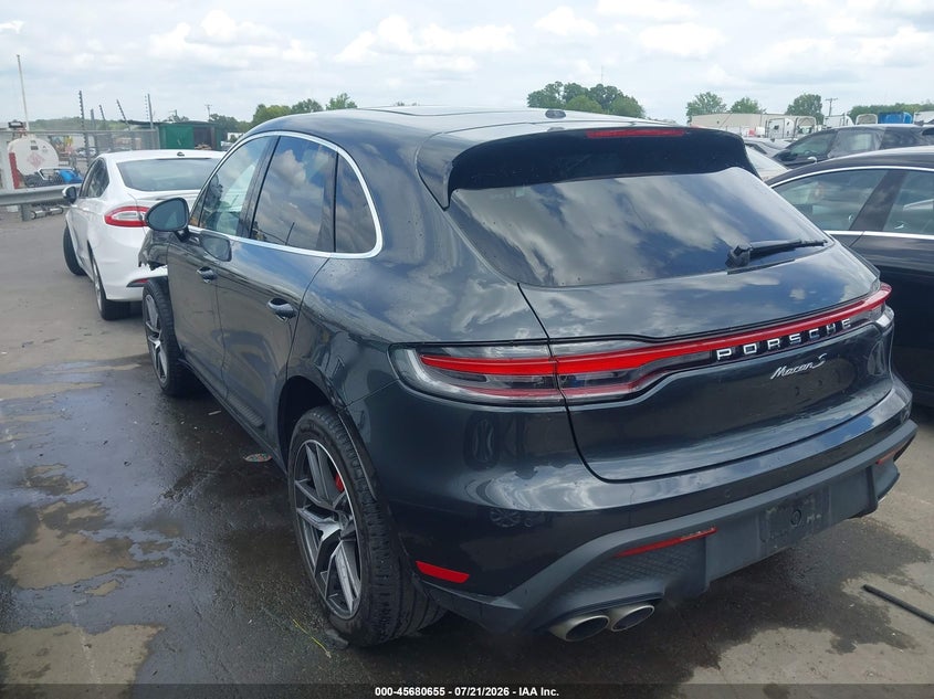 2022 Porsche Macan VIN WP1AG2A56NLB24736 IAAI salvage auction — FRONT END, Salvage Title, sold $24,000 on 2026-09-14 (photo 3)