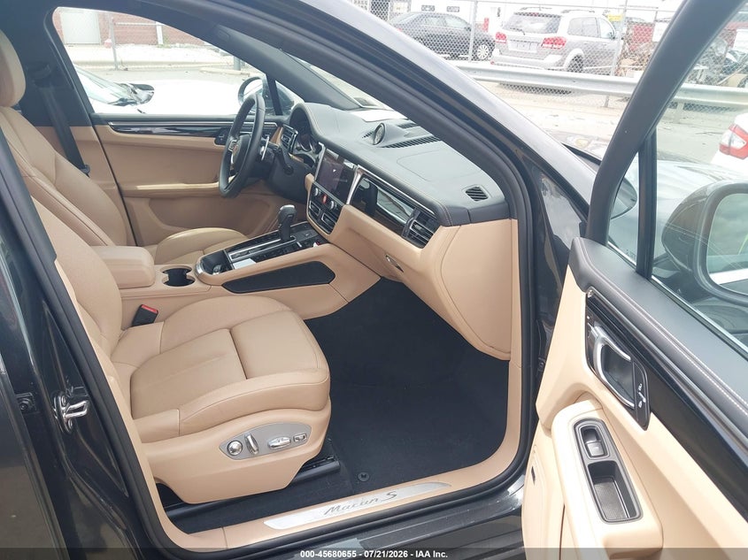 2022 Porsche Macan VIN WP1AG2A56NLB24736 IAAI salvage auction — FRONT END, Salvage Title, sold $24,000 on 2026-09-14 (photo 5)