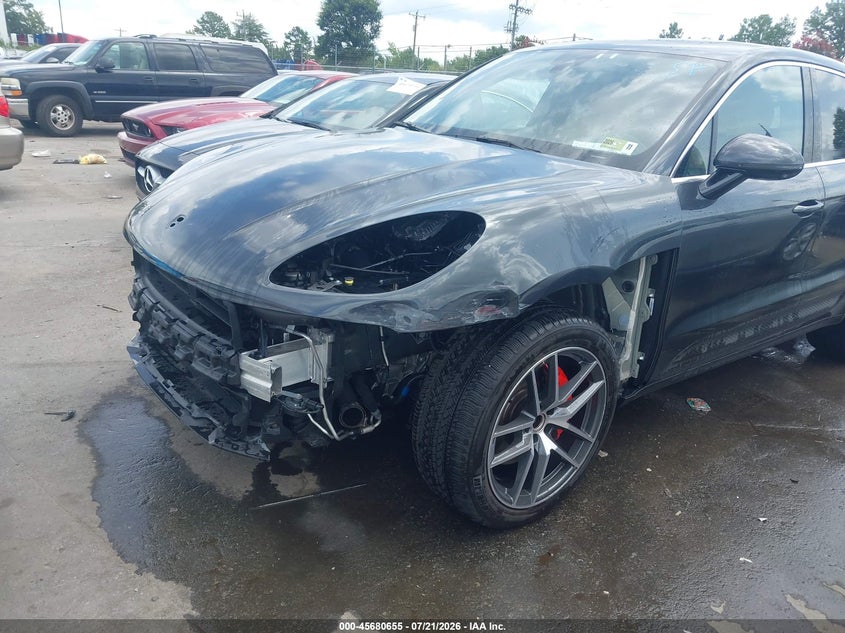 2022 Porsche Macan VIN WP1AG2A56NLB24736 IAAI salvage auction — FRONT END, Salvage Title, sold $24,000 on 2026-09-14 (photo 6)