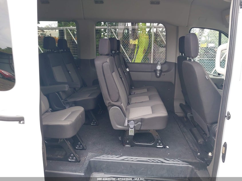 2025 Ford Transit VIN 1FBAX9C85SKA50118 IAAI salvage auction — FRONT END, Enterprise Vehicles Clear Only (Minnesota), sold $25,250 on 2026-07-25 (photo 8)