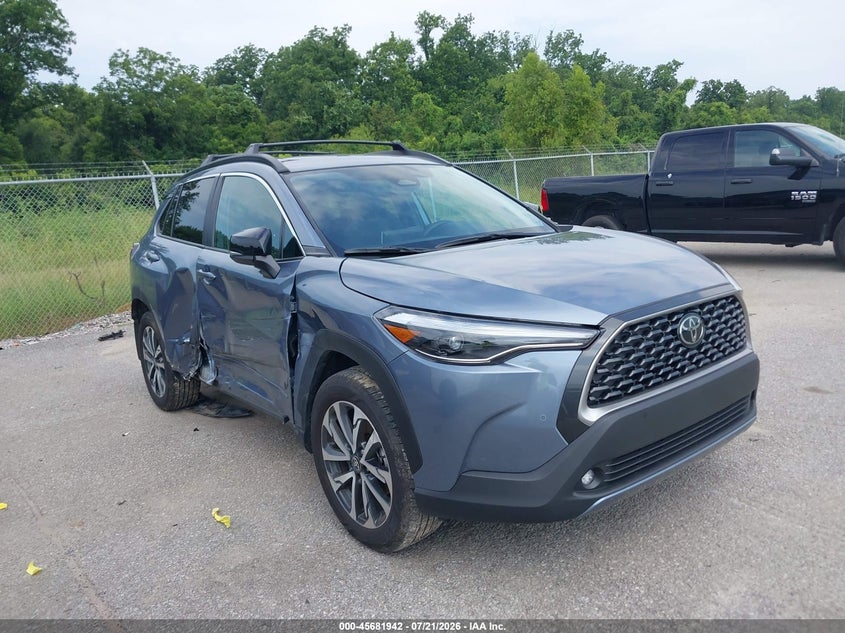 2025 Toyota Corolla cross VIN 7MUDAAAG6SV136445 — IAAI salvage auction photo