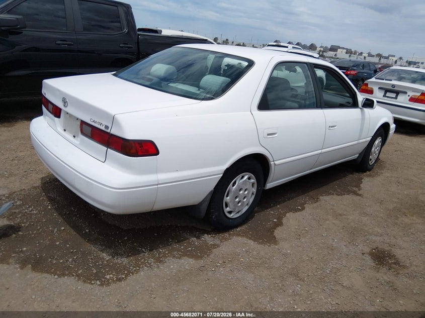 1998 Toyota Camry VIN JT2BG22K7W0238203 IAAI salvage auction — NORMAL WEAR, Clear - Dealer Only (California), sold $400 on 2026-07-29 (photo 4)
