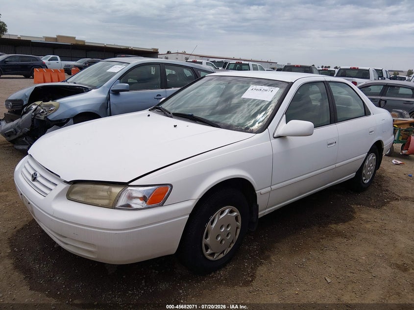 1998 Toyota Camry VIN JT2BG22K7W0238203 IAAI salvage auction — NORMAL WEAR, Clear - Dealer Only (California), sold $400 on 2026-07-29 (photo 6)