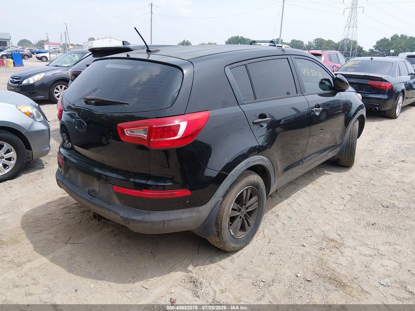 2012 Kia Sportage VIN KNDPB3A26C7324379 IAAI salvage auction — NORMAL WEAR, Clear (Indiana), sold $900 on 2026-07-29 (photo 4)