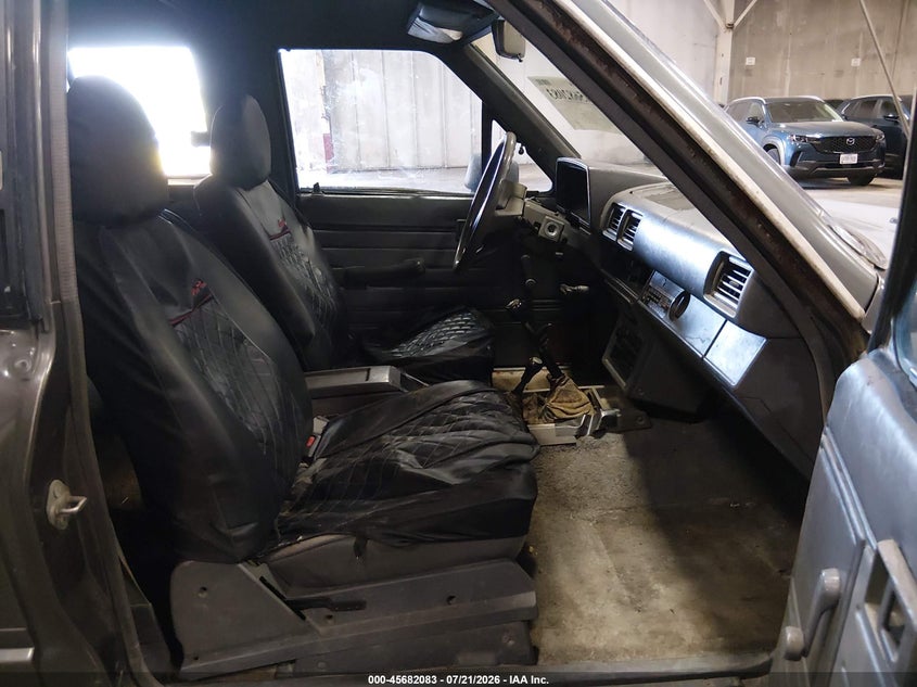 1988 Toyota 4runner VIN JT3RN63W8J0197744 IAAI salvage auction — NORMAL WEAR, Clear (Washington), sold $1,650 on 2026-07-30 (photo 5)