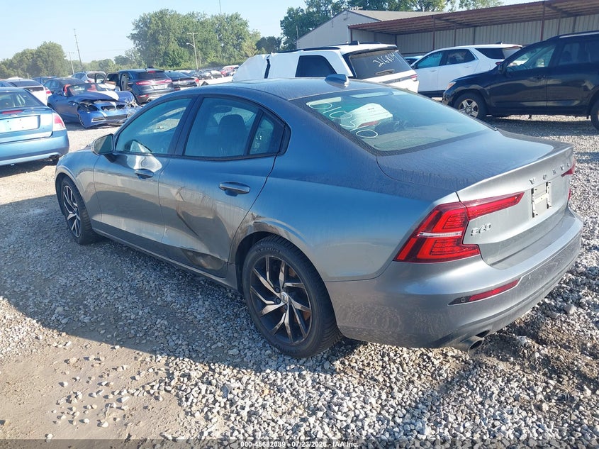 2019 Volvo S60 VIN 7JRA22TK1KG010510 IAAI salvage auction — LEFT & RIGHT, Wait Title, sold $3,000 on 2026-09-21 (photo 3)