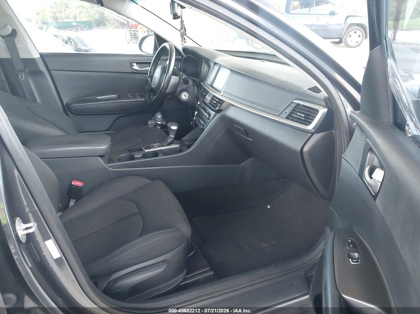 2019 Kia Optima VIN 5XXGT4L32KG321218 IAAI salvage auction — NORMAL WEAR, Clear (Florida), sold $800 on 2026-07-28 (photo 5)