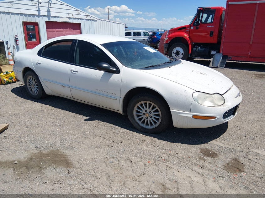 2001 Chrysler Concorde VIN 2C3HD36J81H688517 IAAI salvage auction — NORMAL WEAR, Clear (Colorado), sold $75 on 2026-07-22 (photo 1)