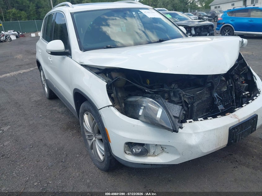 2015 Volkswagen Tiguan VIN WVGBV7AX5FW506200 IAAI salvage auction — FRONT END, Salvage Title, sold $750 on 2026-08-18 (photo 6)