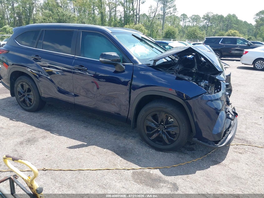 2025 Toyota Highlander VIN 5TDKDRBH7SS583753 — IAAI salvage auction photo
