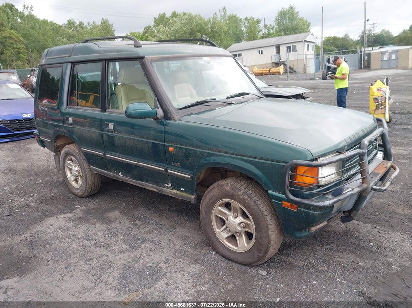 1998 Land rover Discovery VIN SALJY1249WA752066 IAAI salvage auction — NORMAL WEAR, Clear (Pennsylvania), sold $125 on 2026-07-28 (photo 1)