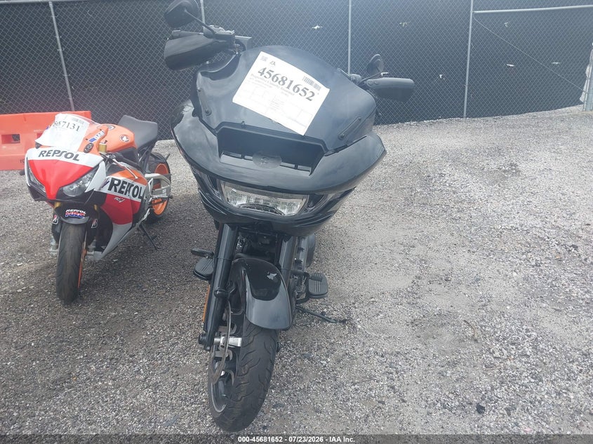 2025 Harley-davidson Road glide VIN 1HD1KH716SB615007 IAAI salvage auction — REAR END, Salvage (South Carolina), sold $17,400 on 2026-09-02 (photo 5)