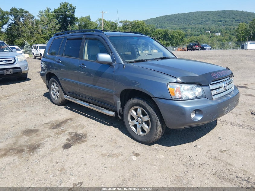 2004 Toyota Highlander VIN JTEEP21A340056326 IAAI salvage auction — NORMAL WEAR, Clear (New Jersey), sold $750 on 2026-07-23 (photo 1)