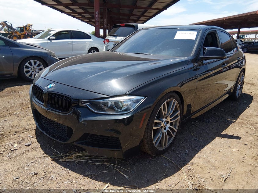 2013 BMW 3er VIN WBA3A9G59DNP37266 IAAI salvage auction — NORMAL WEAR, Clear-Dealer Only (Arizona), sold $3,750 on 2026-07-28 (photo 2)