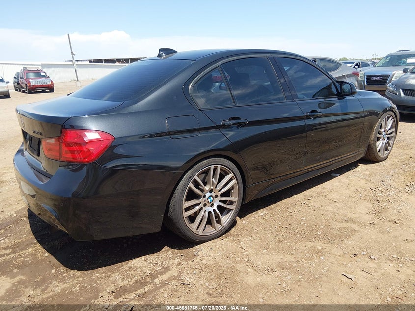 2013 BMW 3er VIN WBA3A9G59DNP37266 IAAI salvage auction — NORMAL WEAR, Clear-Dealer Only (Arizona), sold $3,750 on 2026-07-28 (photo 4)