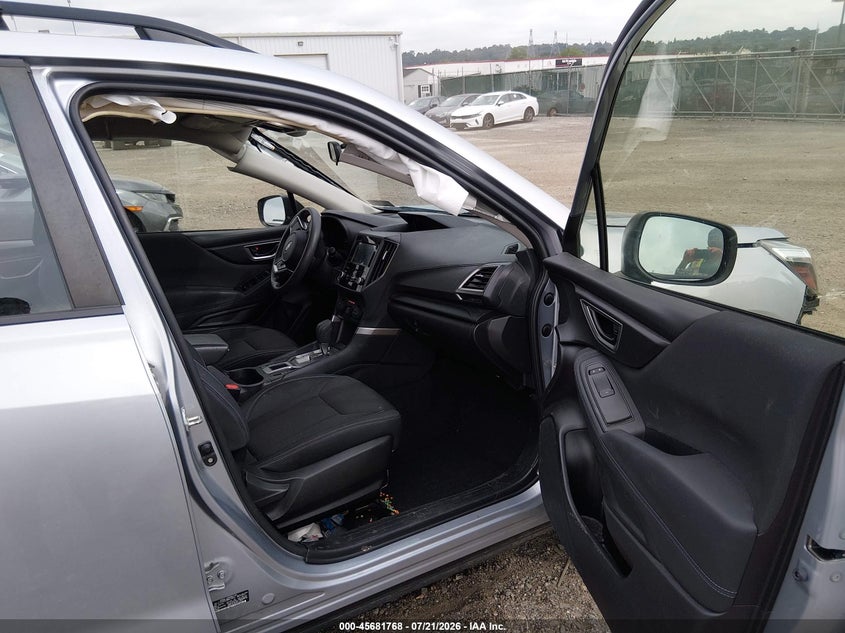 2021 Subaru Forester VIN JF2SKADC6MH478851 IAAI salvage auction — FRONT END, Wait Title, sold $2,250 on 2026-09-06 (photo 5)