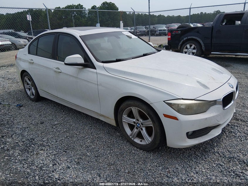 2014 BMW 3er VIN WBA3B1G55ENN90380 IAAI salvage auction — NORMAL WEAR, Clear (Georgia), sold $1,100 on 2026-07-31 (photo 1)
