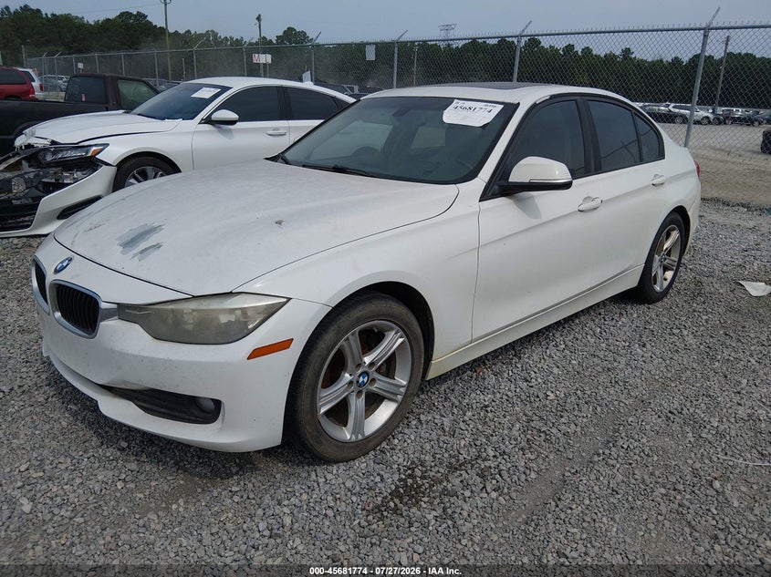 2014 BMW 3er VIN WBA3B1G55ENN90380 IAAI salvage auction — NORMAL WEAR, Clear (Georgia), sold $1,100 on 2026-07-31 (photo 2)