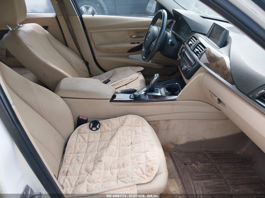 2014 BMW 3er VIN WBA3B1G55ENN90380 IAAI salvage auction — NORMAL WEAR, Clear (Georgia), sold $1,100 on 2026-07-31 (photo 5)