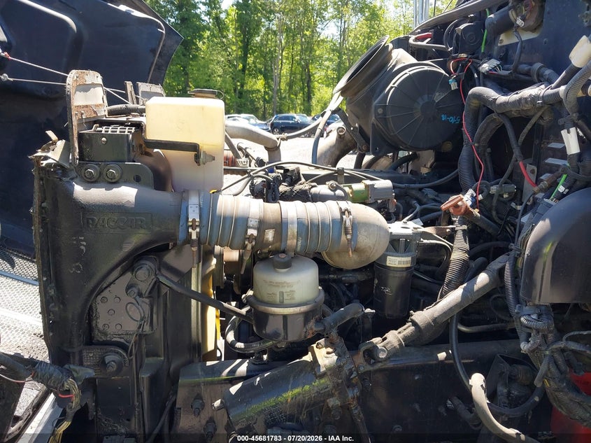 2015 Peterbilt 337 VIN 2NP2HM6X3FM273905 IAAI salvage auction — NORMAL WEAR, Clear (New York), sold $15,100 on 2026-07-28 (photo 9)