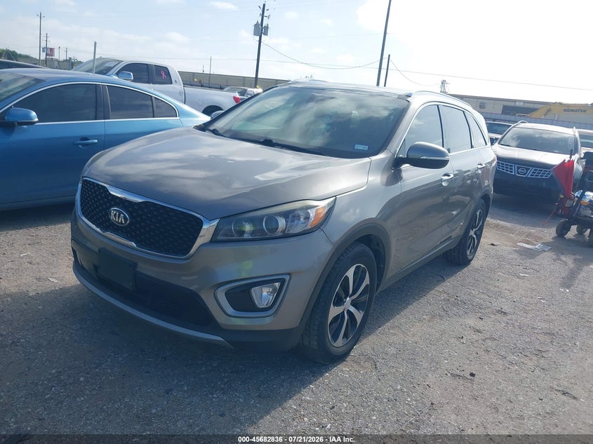 2017 Kia Sorento VIN 5XYPH4A5XHG308324 IAAI salvage auction — NORMAL WEAR, Original (Texas), sold $1,200 on 2026-07-29 (photo 2)