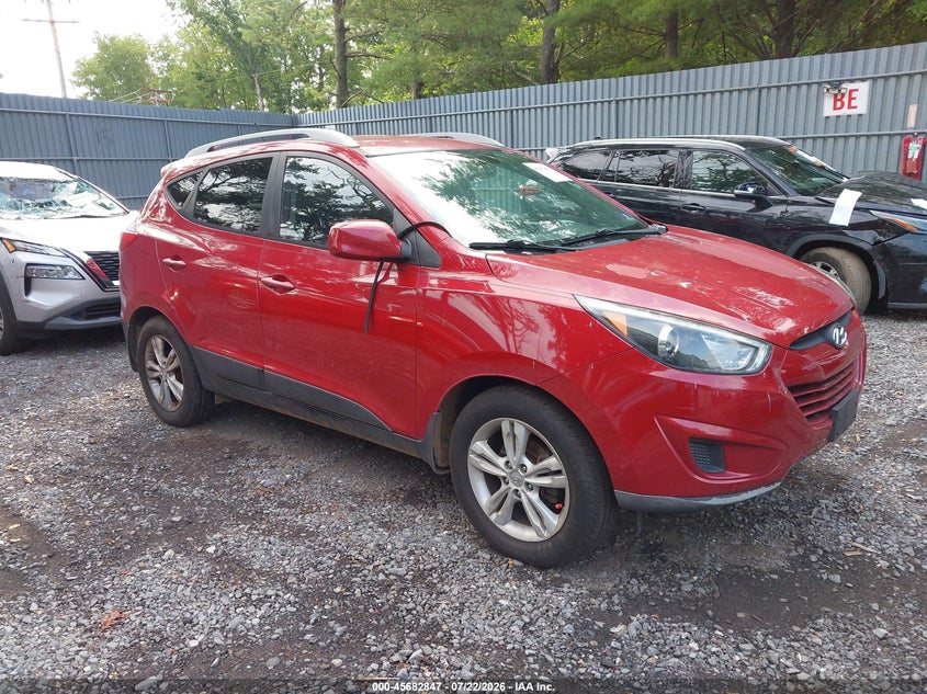 2011 Hyundai Tucson VIN KM8JU3AC7BU135261 IAAI salvage auction — NORMAL WEAR, Clear (New Jersey), sold $25 on 2026-07-29 (photo 1)