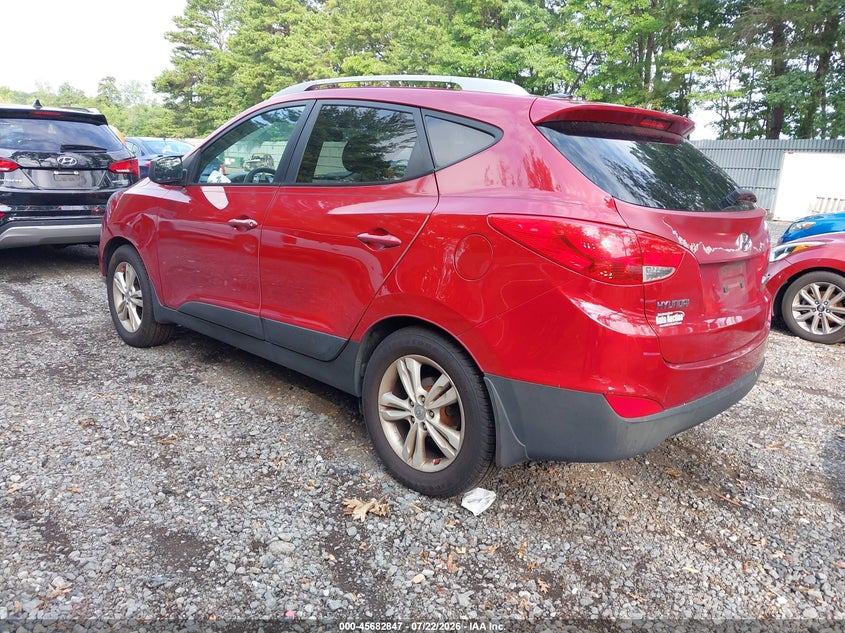 2011 Hyundai Tucson VIN KM8JU3AC7BU135261 IAAI salvage auction — NORMAL WEAR, Clear (New Jersey), sold $25 on 2026-07-29 (photo 3)
