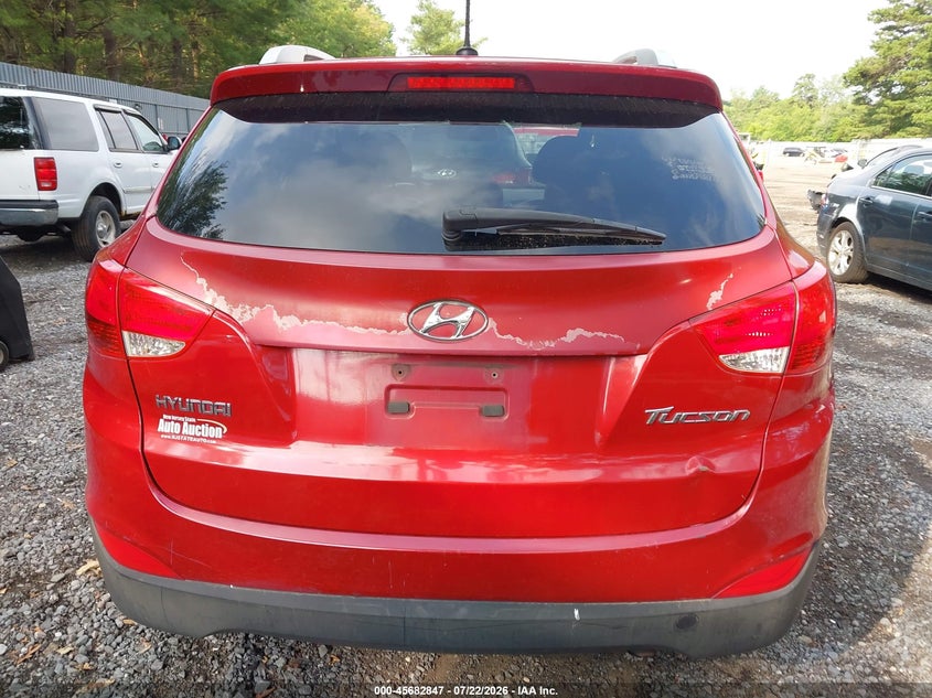 2011 Hyundai Tucson VIN KM8JU3AC7BU135261 IAAI salvage auction — NORMAL WEAR, Clear (New Jersey), sold $25 on 2026-07-29 (photo 6)