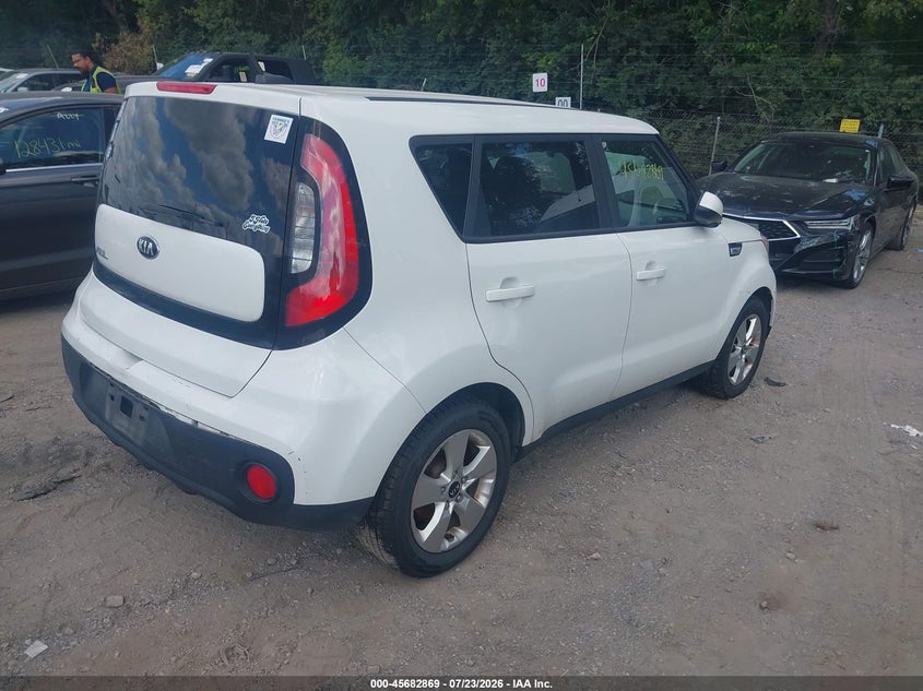 2017 Kia Soul VIN KNDJN2A21H7448672 IAAI salvage auction — NORMAL WEAR, Clear (Indiana), sold $1,750 on 2026-08-01 (photo 4)