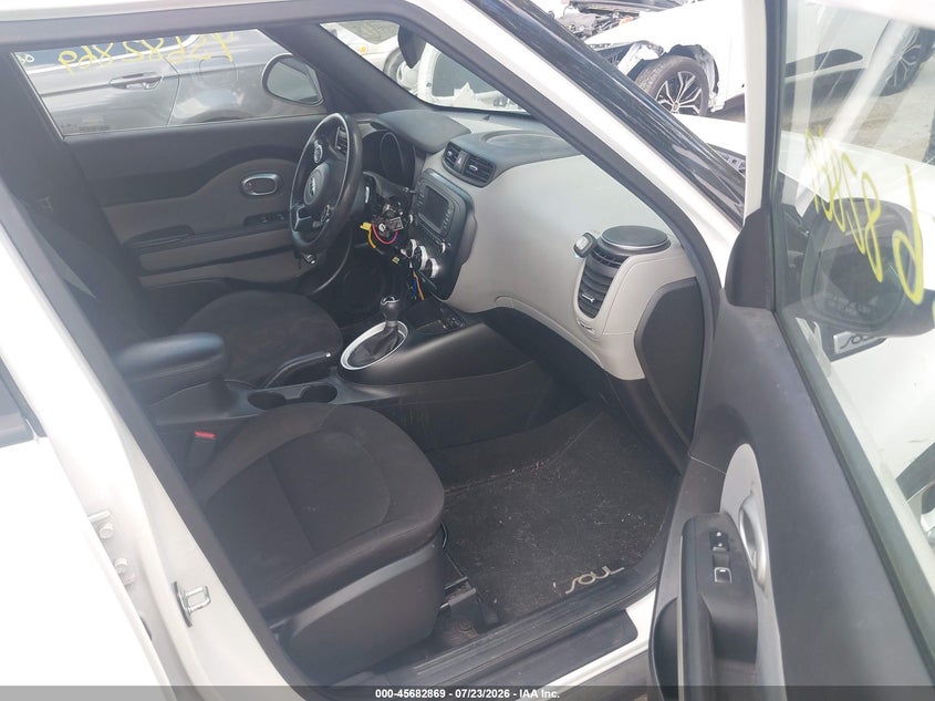 2017 Kia Soul VIN KNDJN2A21H7448672 IAAI salvage auction — NORMAL WEAR, Clear (Indiana), sold $1,750 on 2026-08-01 (photo 5)