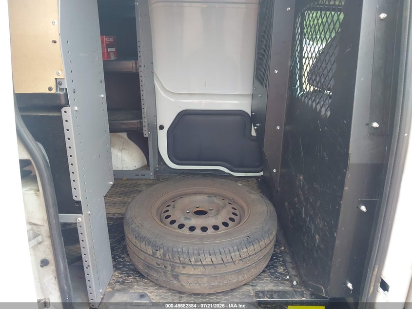 2010 Ford Transit connect VIN NM0LS7DN6AT006730 IAAI salvage auction — NORMAL WEAR, Clear (Virginia), sold $25 on 2026-07-29 (photo 8)