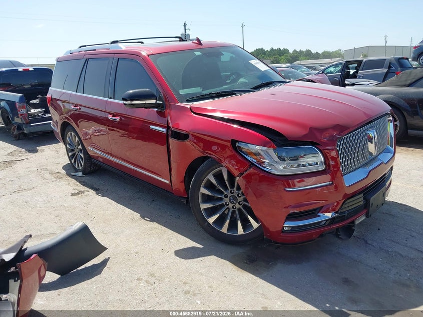 2019 Lincoln Navigator VIN 5LMJJ2HT7KEL08065 — IAAI salvage auction photo