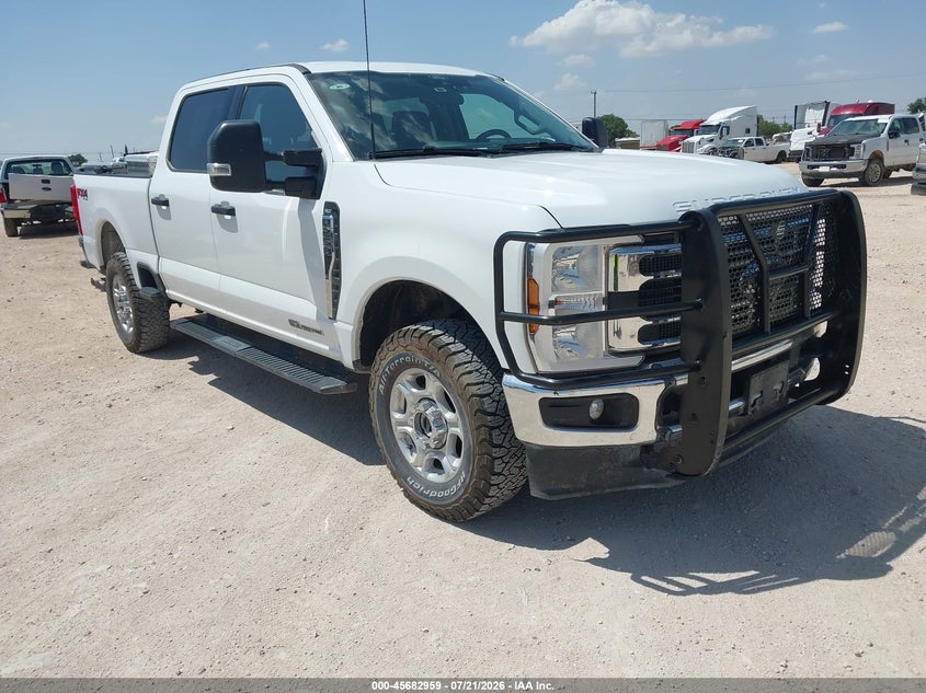 2025 Ford F250 VIN 1FT7W2BT6SEC34701 IAAI salvage auction — LEFT & RIGHT, Enterprise Vehicles Clear Only (Texas), sold $41,250 on 2026-07-28 (photo 1)