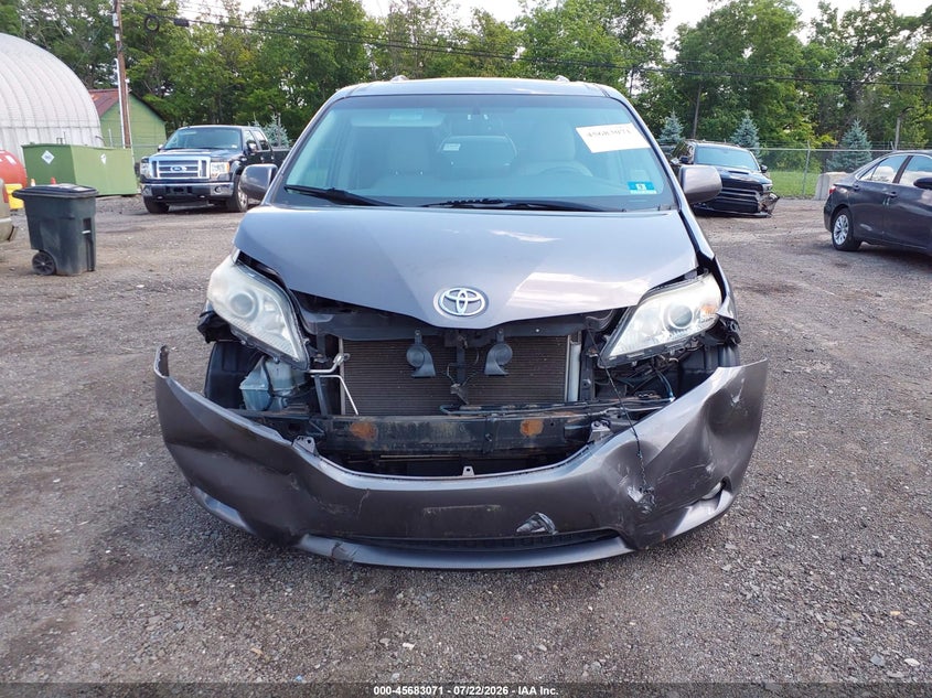 2015 Toyota Sienna VIN 5TDDK3DC5FS122280 IAAI salvage auction — FRONT END, Clear (New Jersey), sold $25 on 2026-07-30 (photo 6)