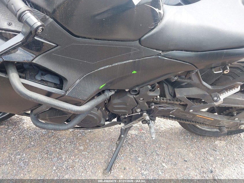 2025 Kawasaki Ninja VIN ML5EXGH12SDA50981 IAAI salvage auction — FRONT END, Wait Title, sold $875 on 2026-09-08 (photo 9)