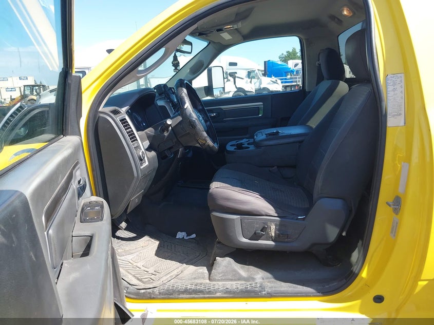 2016 Ram 5500 VIN 3C7WRMDL4GG203610 IAAI salvage auction — FRONT END, App For Dup Clear (California), sold $15,100 on 2026-07-28 (photo 7)