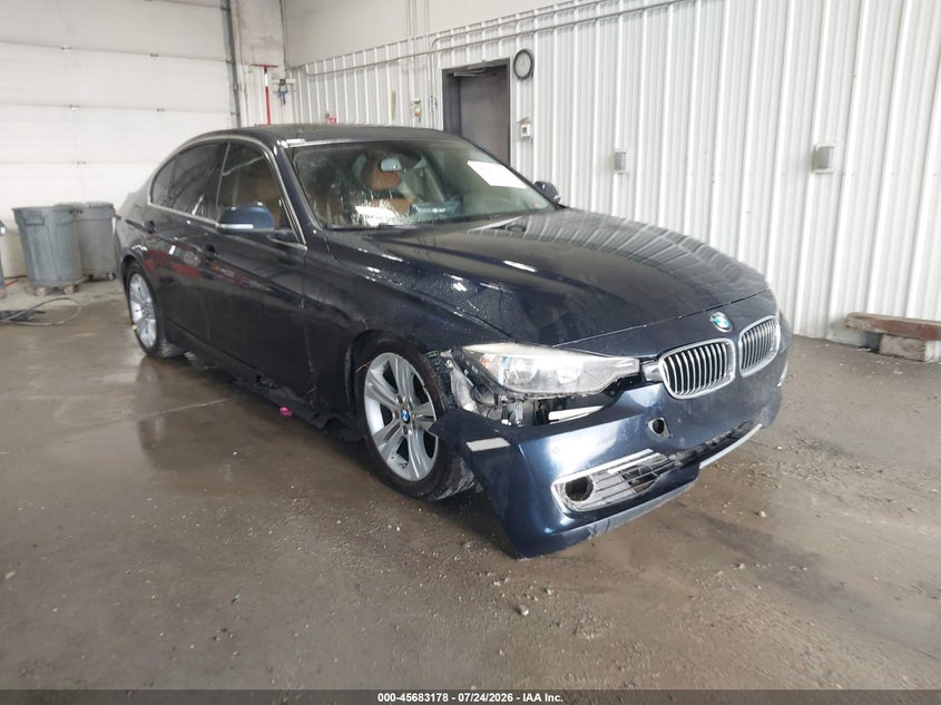 2015 BMW 3er VIN WBA3A5G50FNS88572 IAAI salvage auction — RIGHT SIDE, Bill Of Sale (Alaska), sold $2,550 on 2026-08-14 (photo 1)