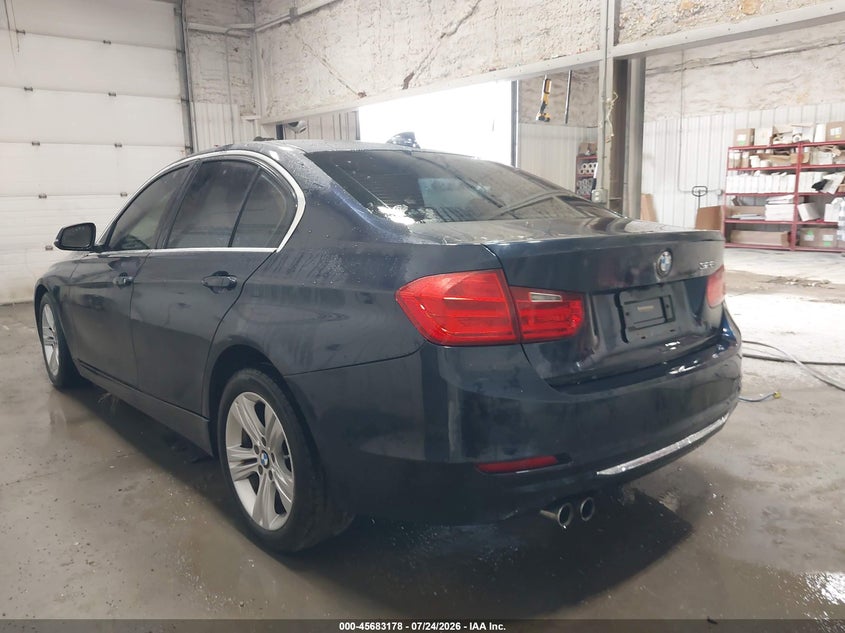 2015 BMW 3er VIN WBA3A5G50FNS88572 IAAI salvage auction — RIGHT SIDE, Bill Of Sale (Alaska), sold $2,550 on 2026-08-14 (photo 3)