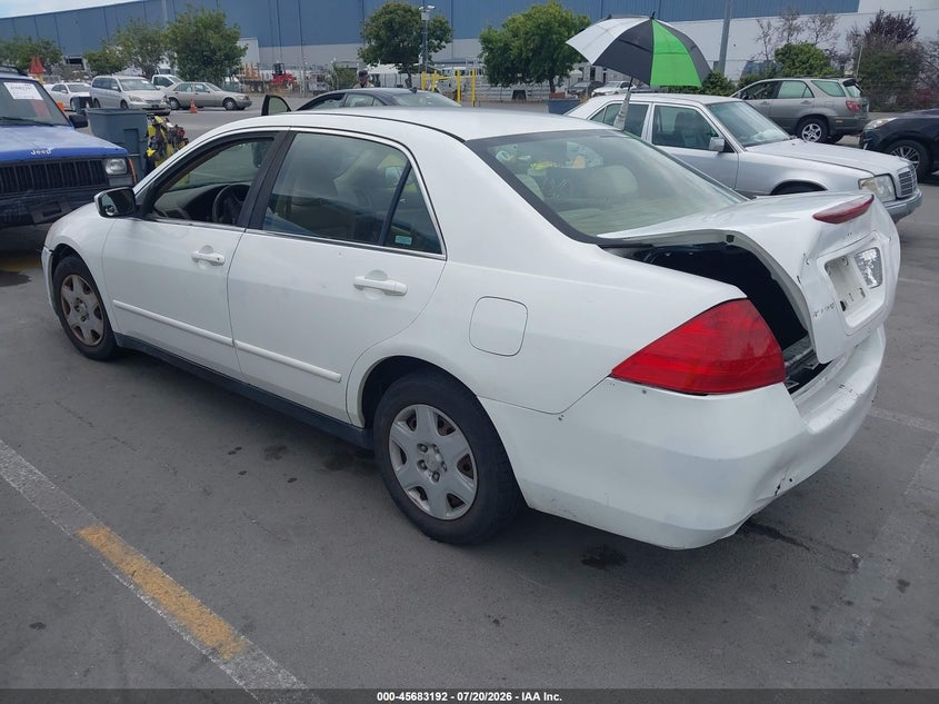 2006 Honda Accord VIN JHMCM56446C001098 IAAI salvage auction — NORMAL WEAR, Clear - Dealer Only (California), sold $375 on 2026-07-29 (photo 3)