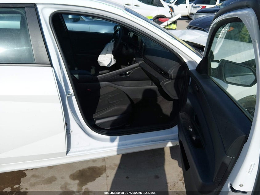 2026 Hyundai Elantra VIN KMHLM4DG4TU124930 IAAI salvage auction — UNKNOWN, Certificate Of Destruction (Florida), sold $2,050 on 2026-07-28 (photo 5)