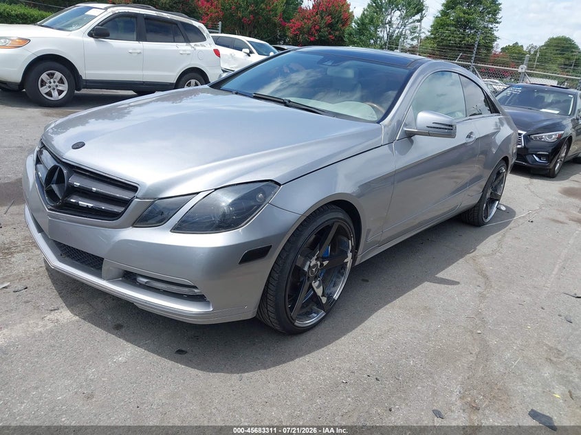 2012 Mercedes-benz E-klasse VIN WDDKJ5KB4CF142344 IAAI salvage auction — REAR END, Salvage Rebuilt (North Carolina), sold $725 on 2026-07-29 (photo 2)