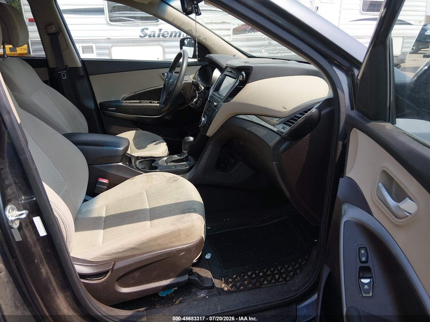 2017 Hyundai Santa fe VIN 5XYZUDLB6HG494192 IAAI salvage auction — NORMAL WEAR, Clear (Idaho), sold $150 on 2026-07-31 (photo 5)