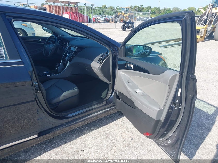 2011 Hyundai Sonata VIN 5NPEC4ACXBH128118 IAAI salvage auction — NORMAL WEAR, Clear (Florida), sold $25 on 2026-07-30 (photo 5)