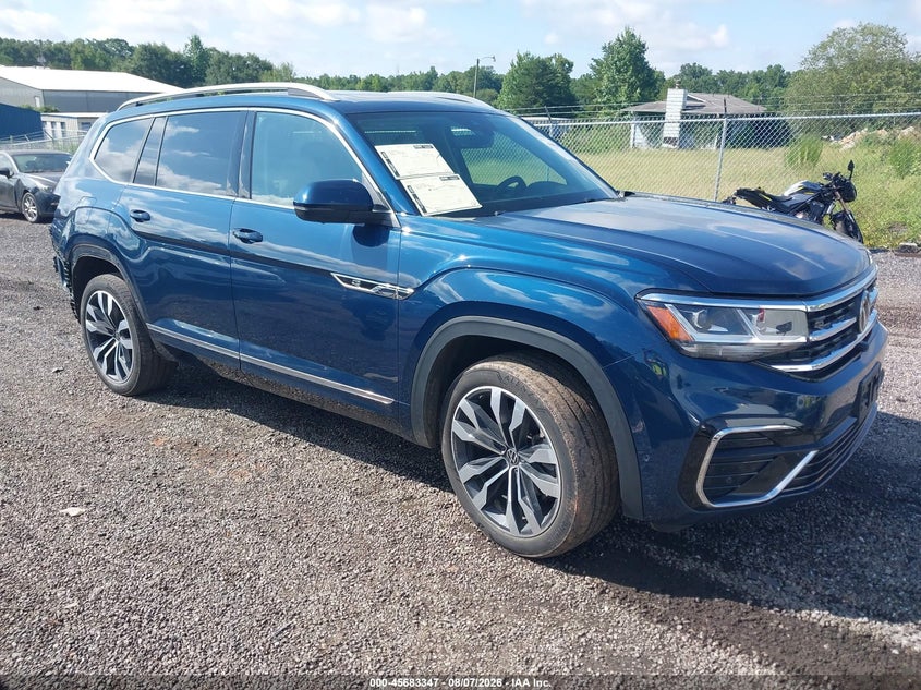 2022 Volkswagen Atlas VIN 1V2FR2CA1NC521054 — IAAI salvage auction photo